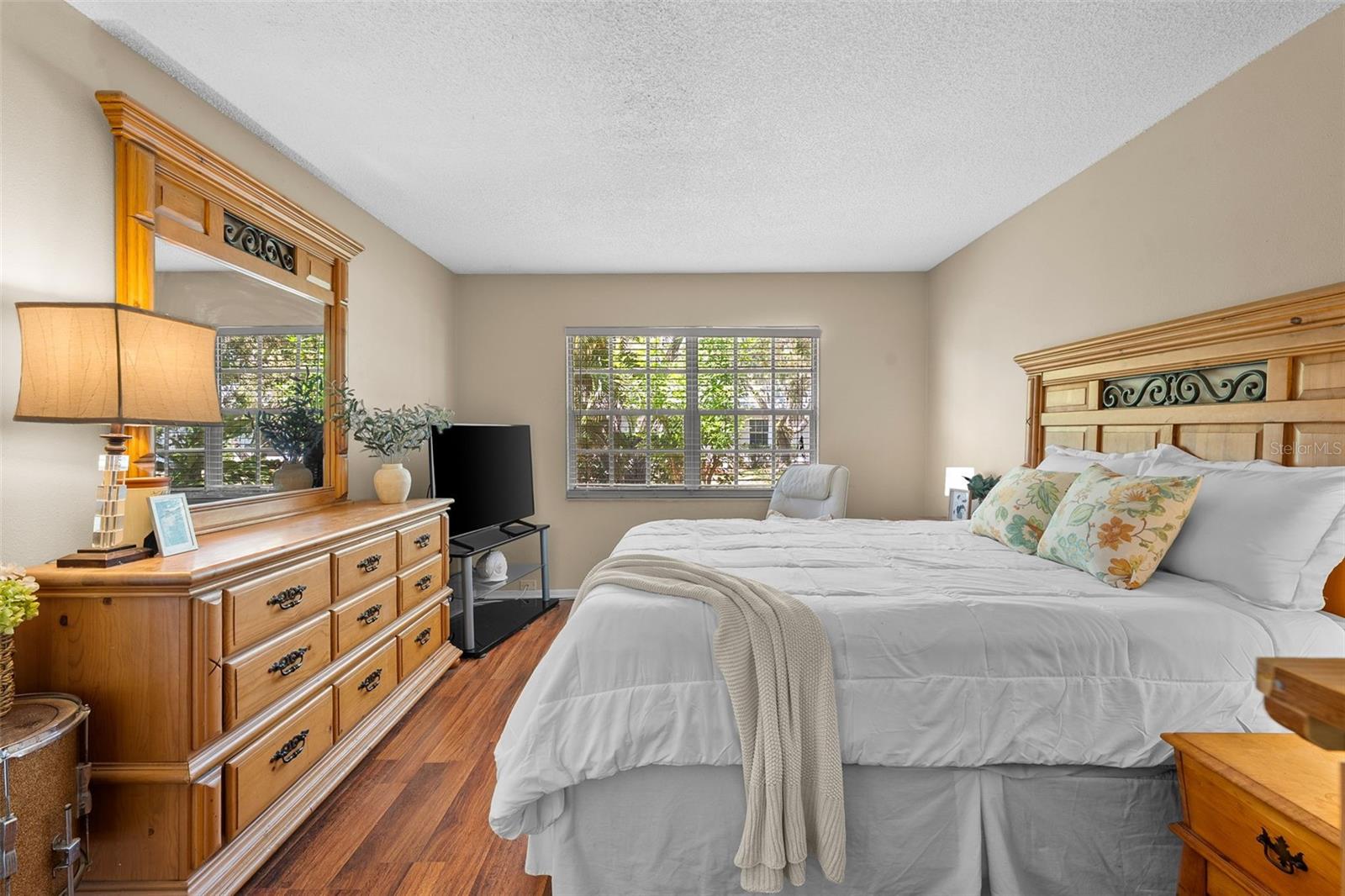 SEVEN SPGS VILLAS CONDO - Residential