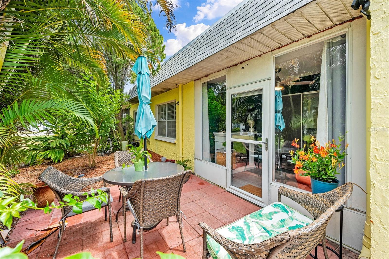 SEVEN SPGS VILLAS CONDO - Residential
