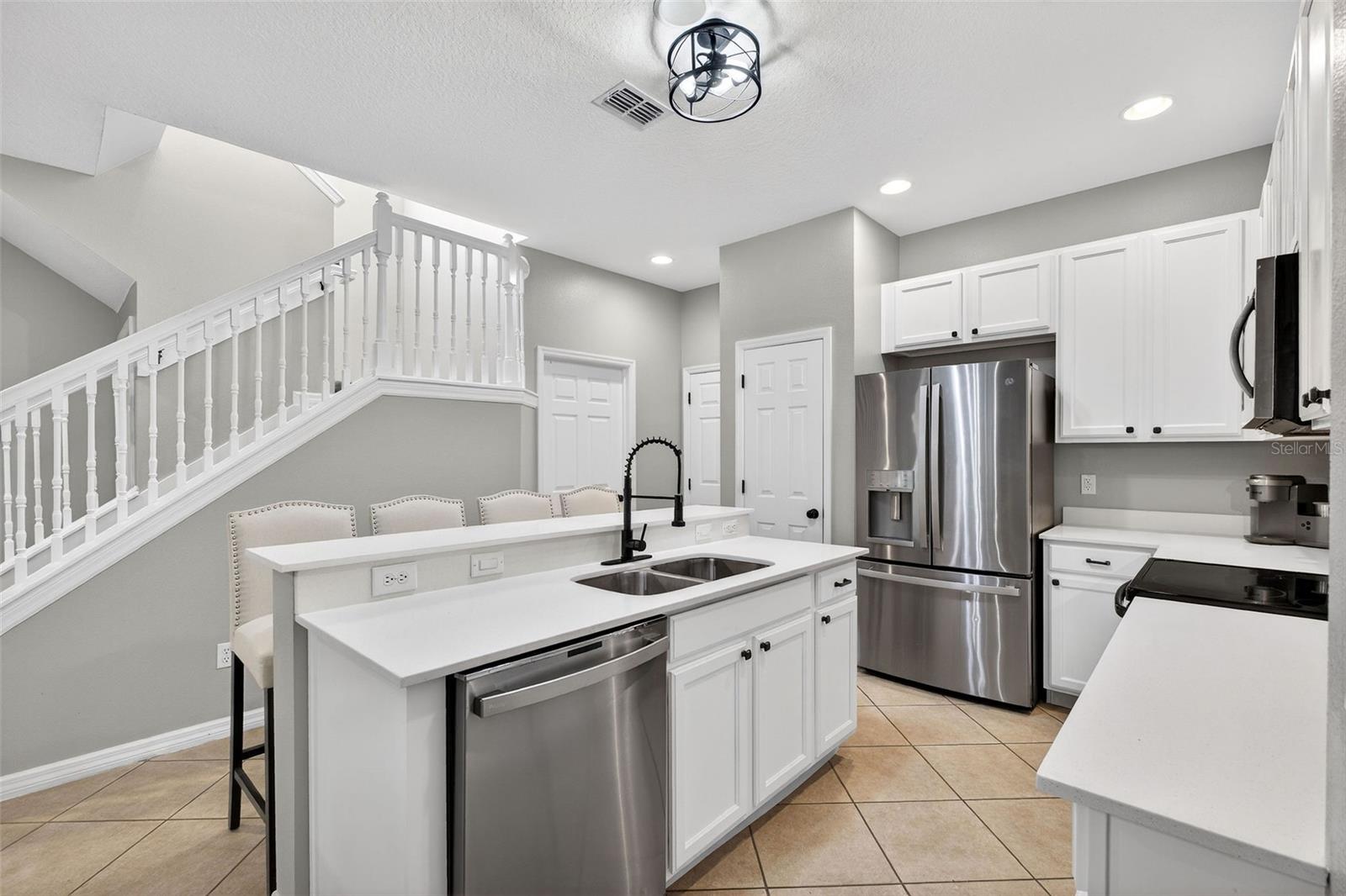 CLAYTON CROSSING TWNHMS SECOND AMD - Residential