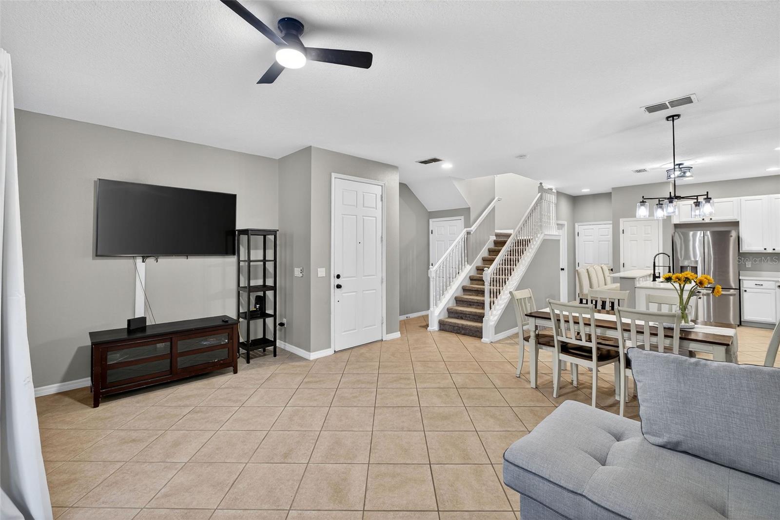 CLAYTON CROSSING TWNHMS SECOND AMD - Residential