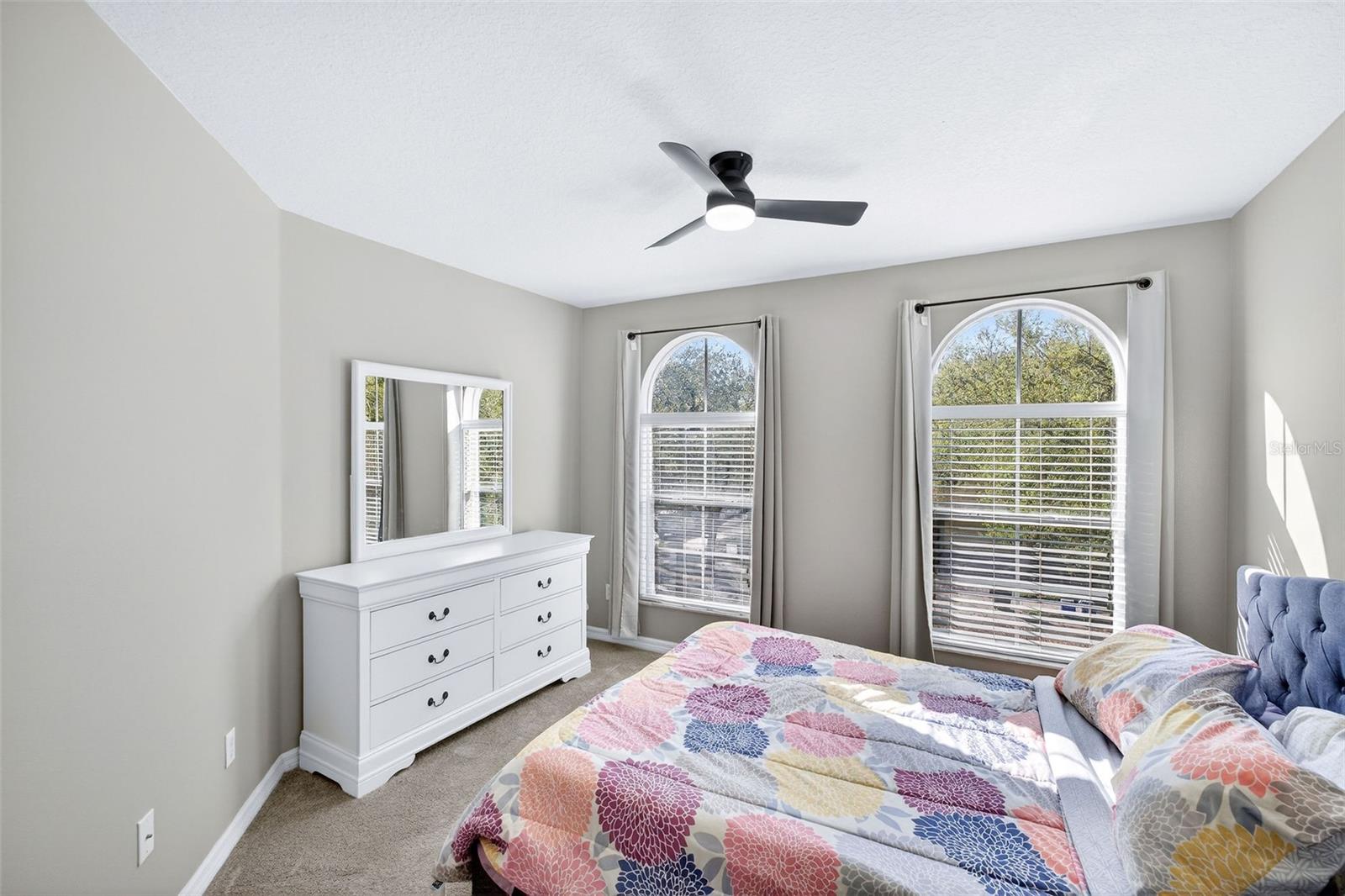 CLAYTON CROSSING TWNHMS SECOND AMD - Residential