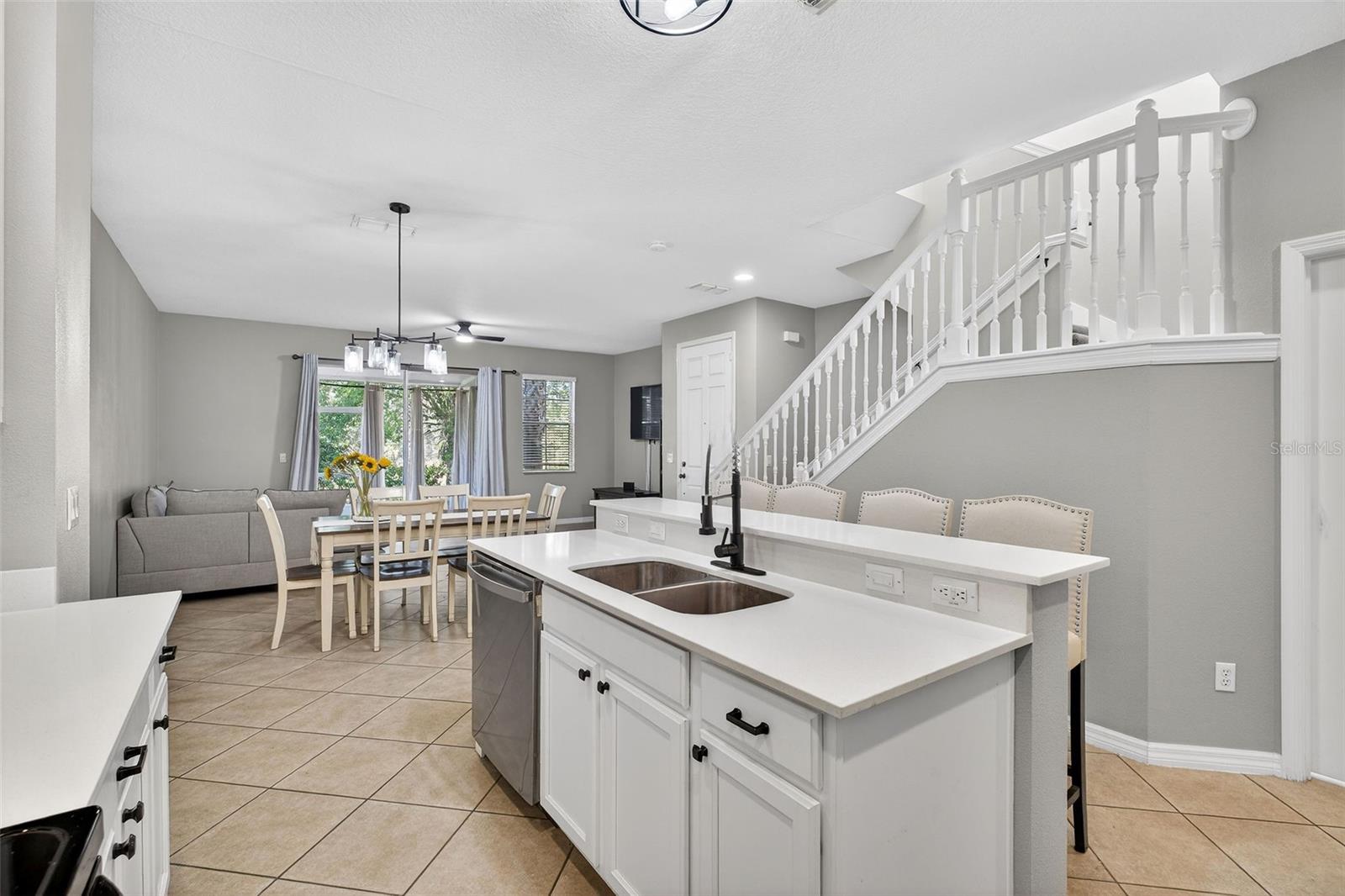 CLAYTON CROSSING TWNHMS SECOND AMD - Residential