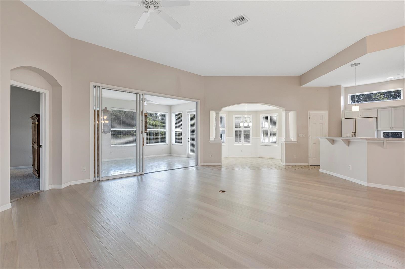 ROYAL HARBOR - Residential