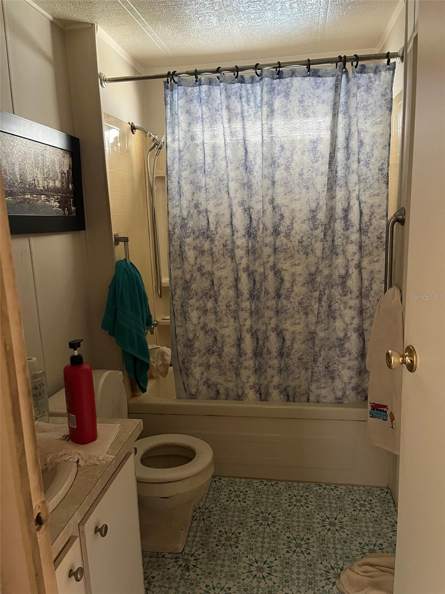 TANGLEWOOD MOBILE VILLAGE - Residential