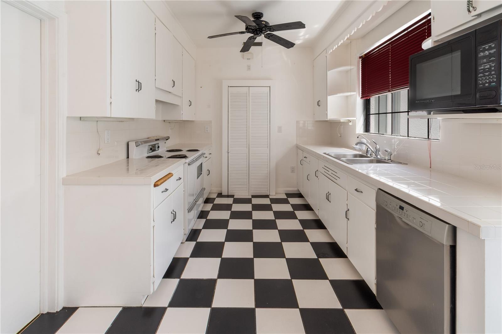 LAKE WALES - Residential