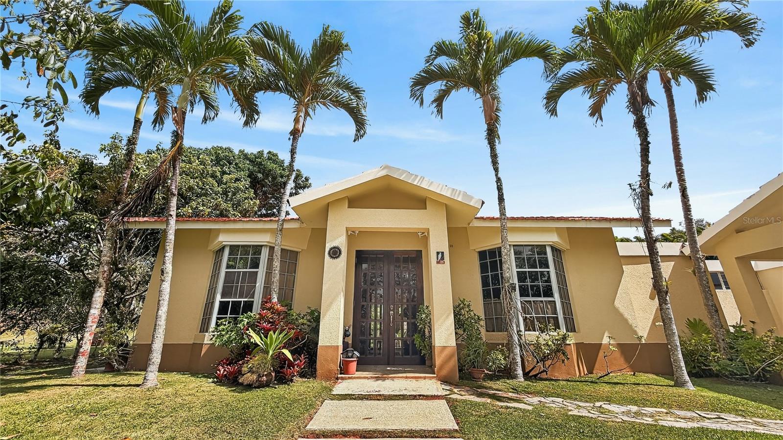 180 CAMINO DEL MONTE