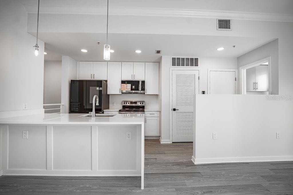 OSCOELA BROWNSTONES - Residential