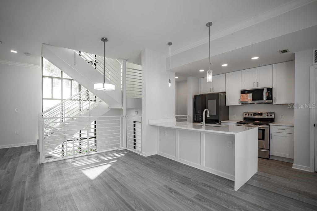 OSCOELA BROWNSTONES - Residential