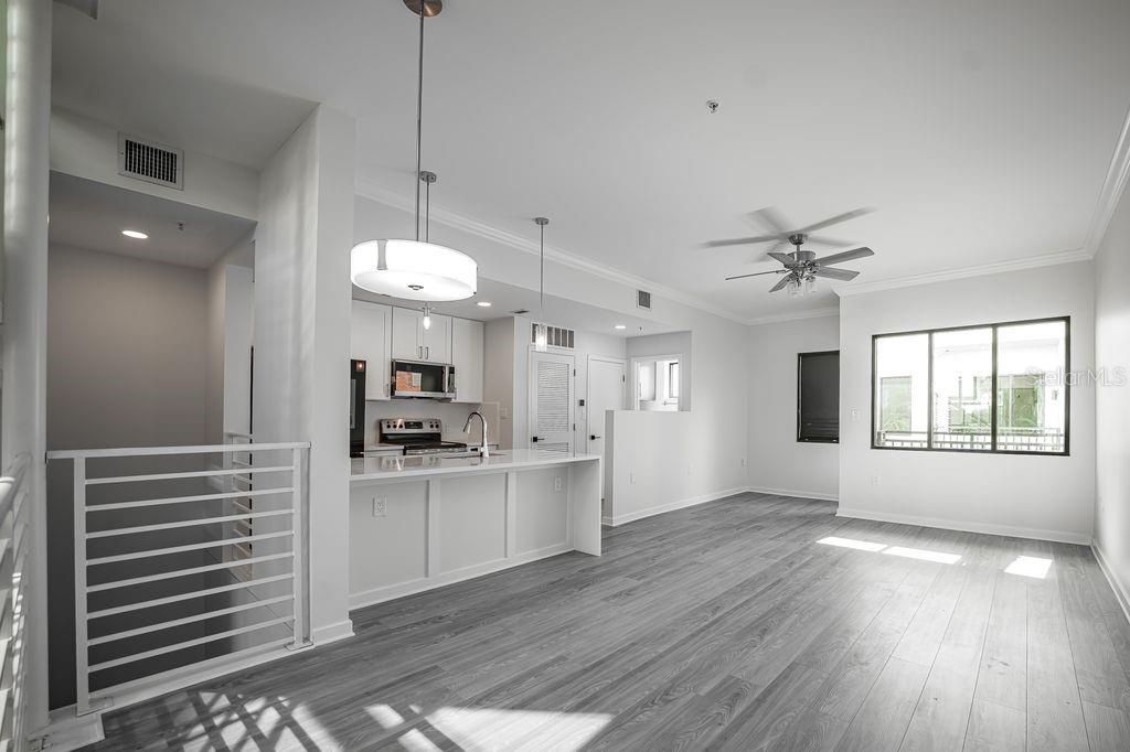 OSCOELA BROWNSTONES - Residential