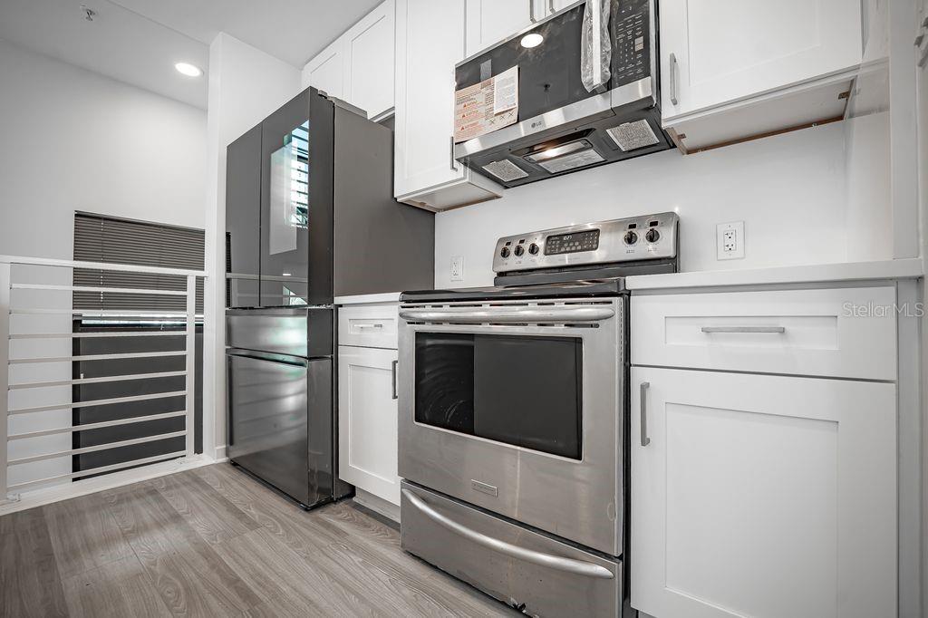 460 E JACKSON STREET 2