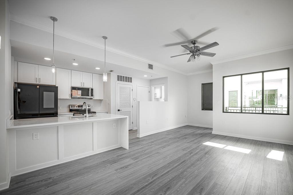 OSCOELA BROWNSTONES - Residential