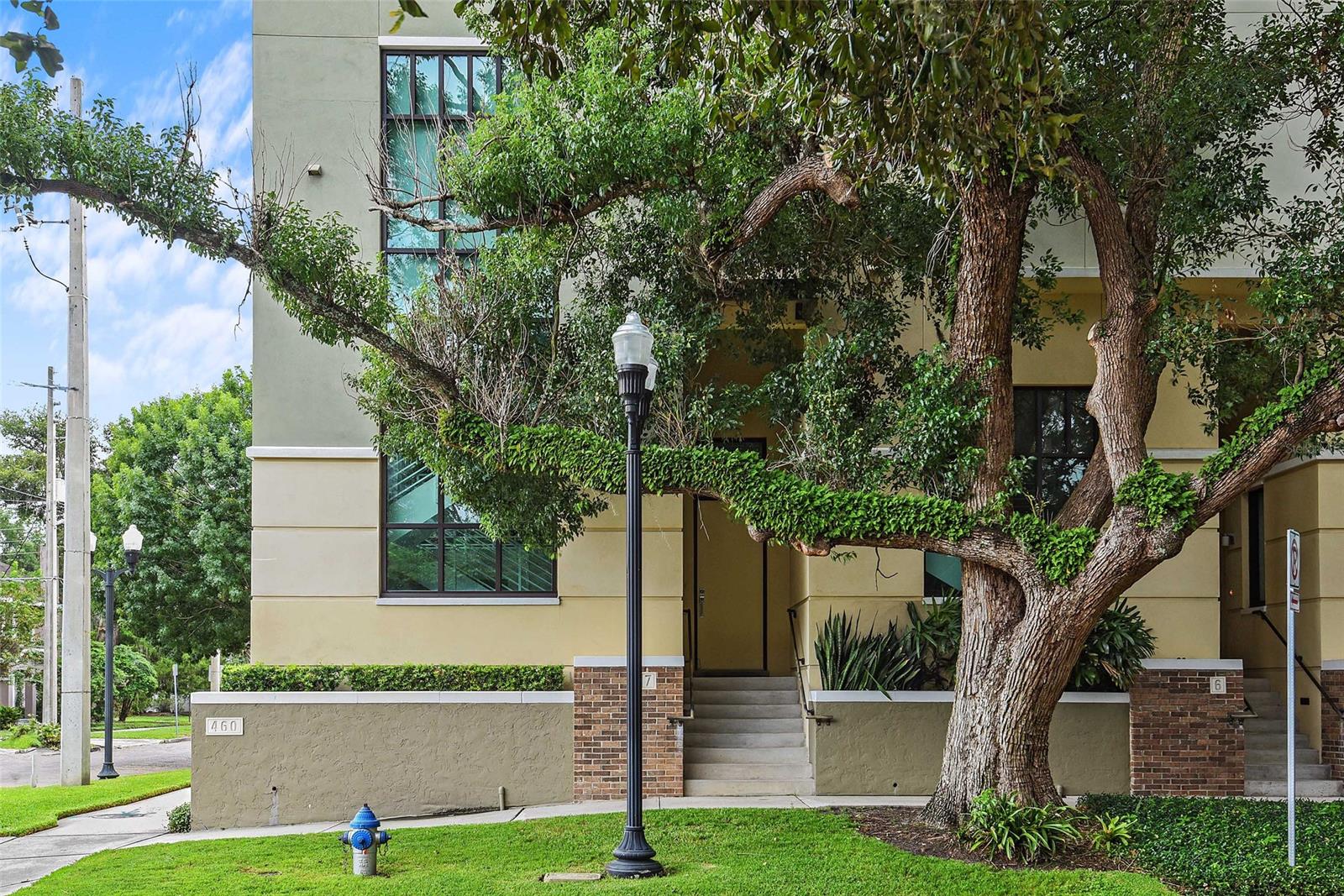 Osceola Brownstones Condo - Residential