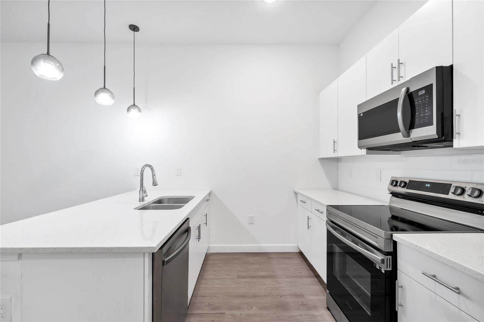 THE AZUR RESORT - Residential