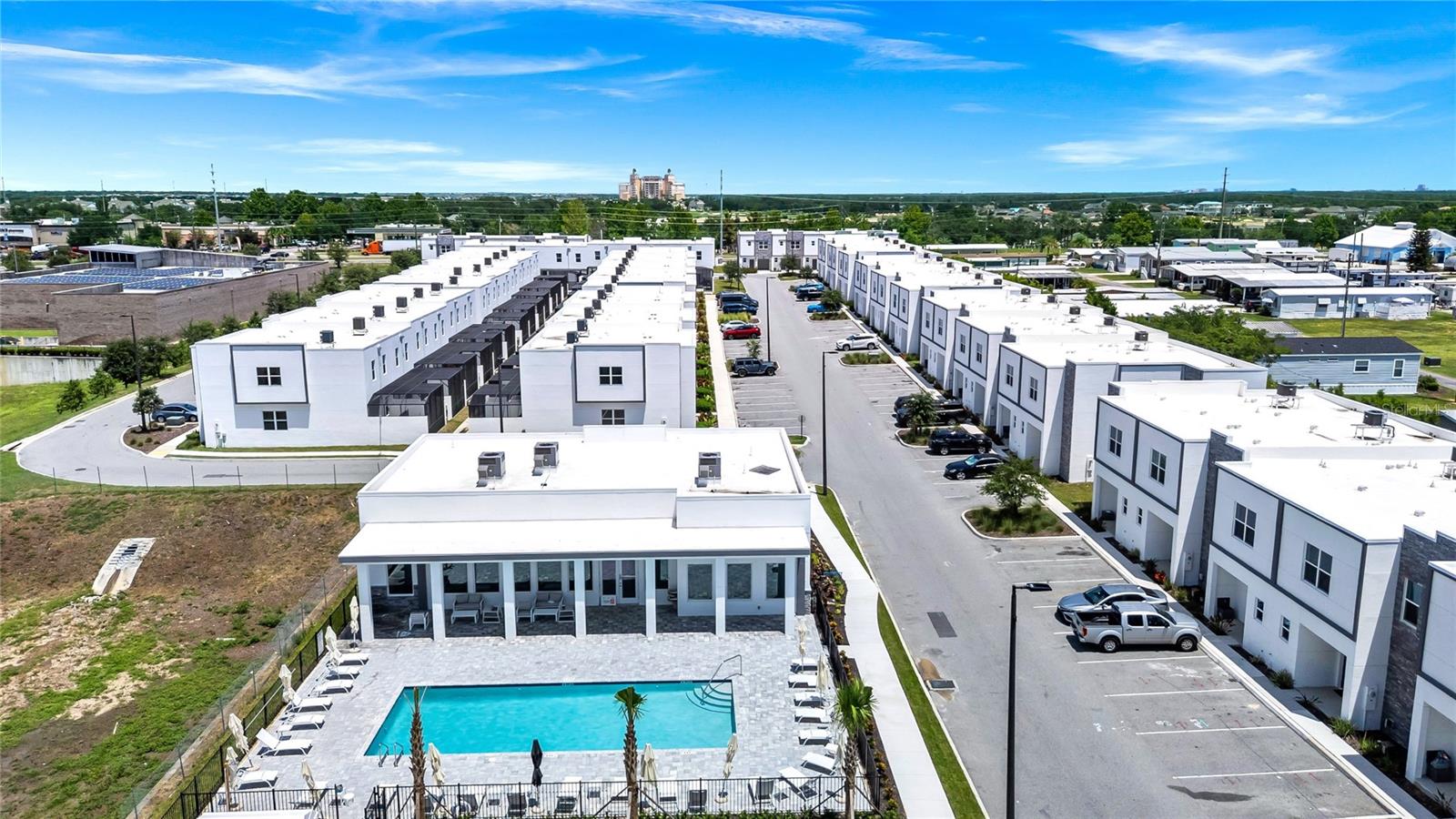 THE AZUR RESORT - Residential