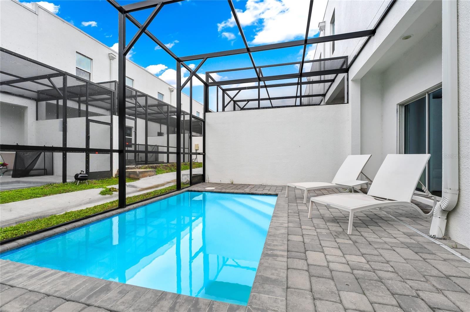 THE AZUR RESORT - Residential