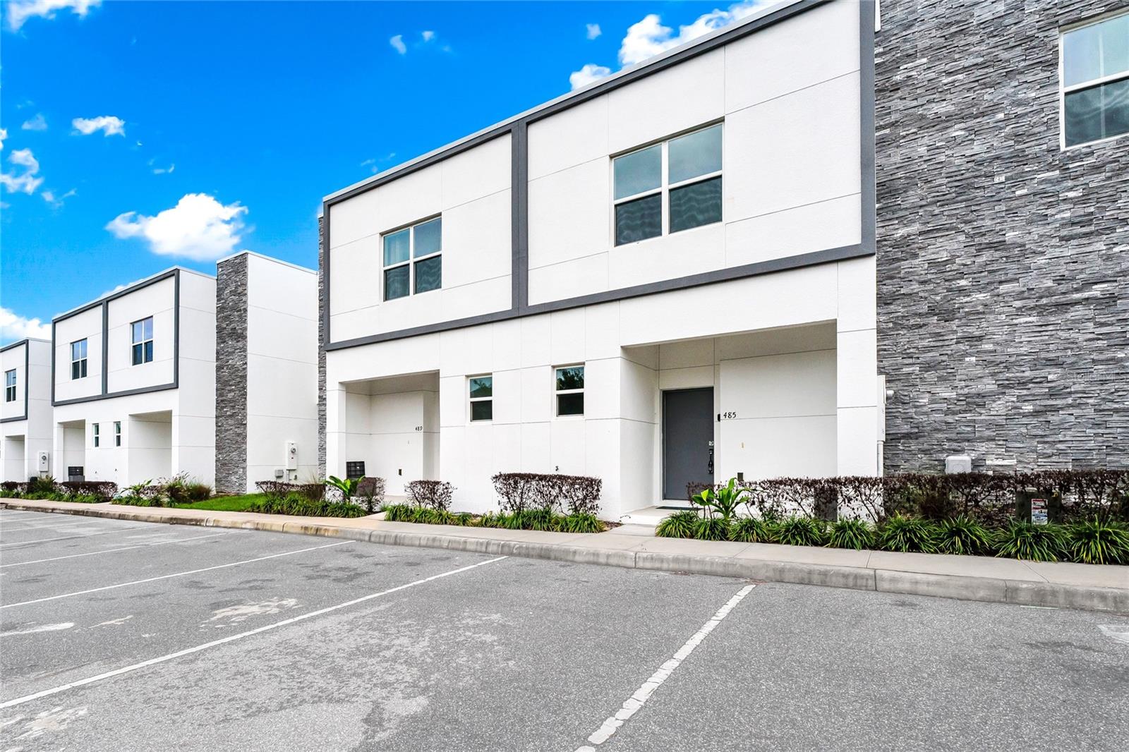 THE AZUR RESORT - Residential