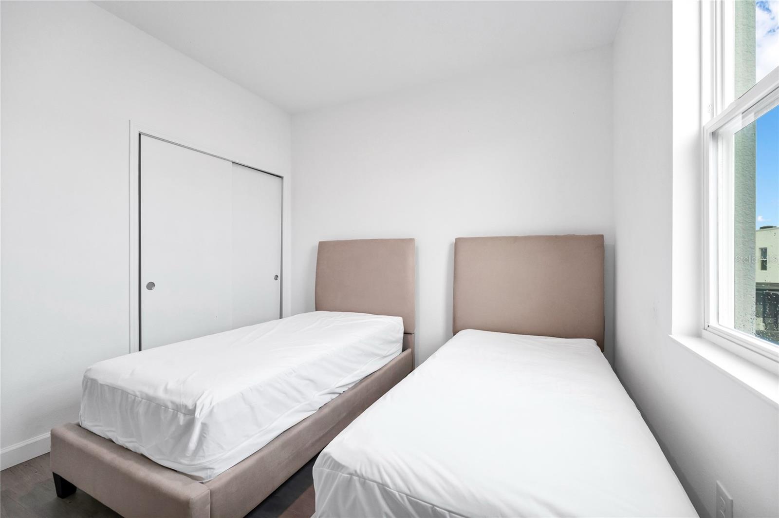 THE AZUR RESORT - Residential