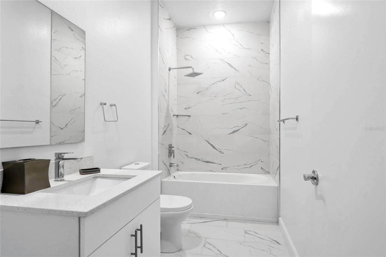 THE AZUR RESORT - Residential