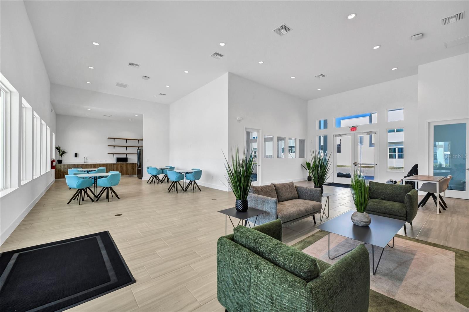 THE AZUR RESORT - Residential