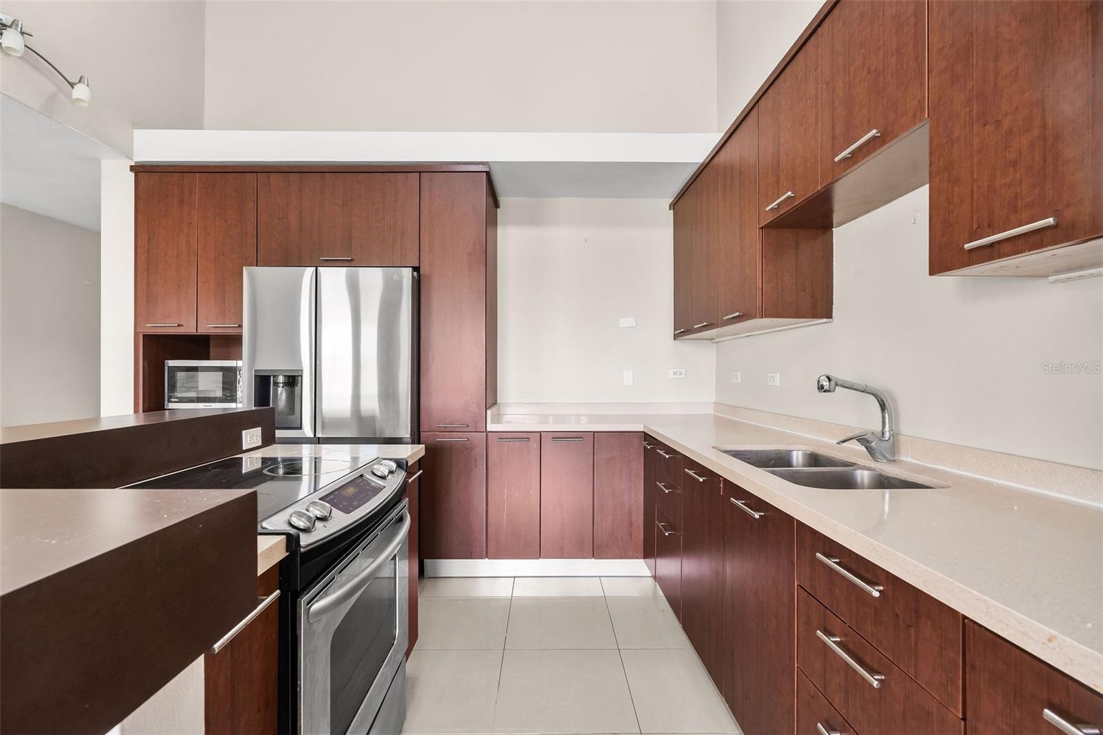 VILLAS AT CAGUAS REAL GOLF & COUNTRY CLUB - Residential