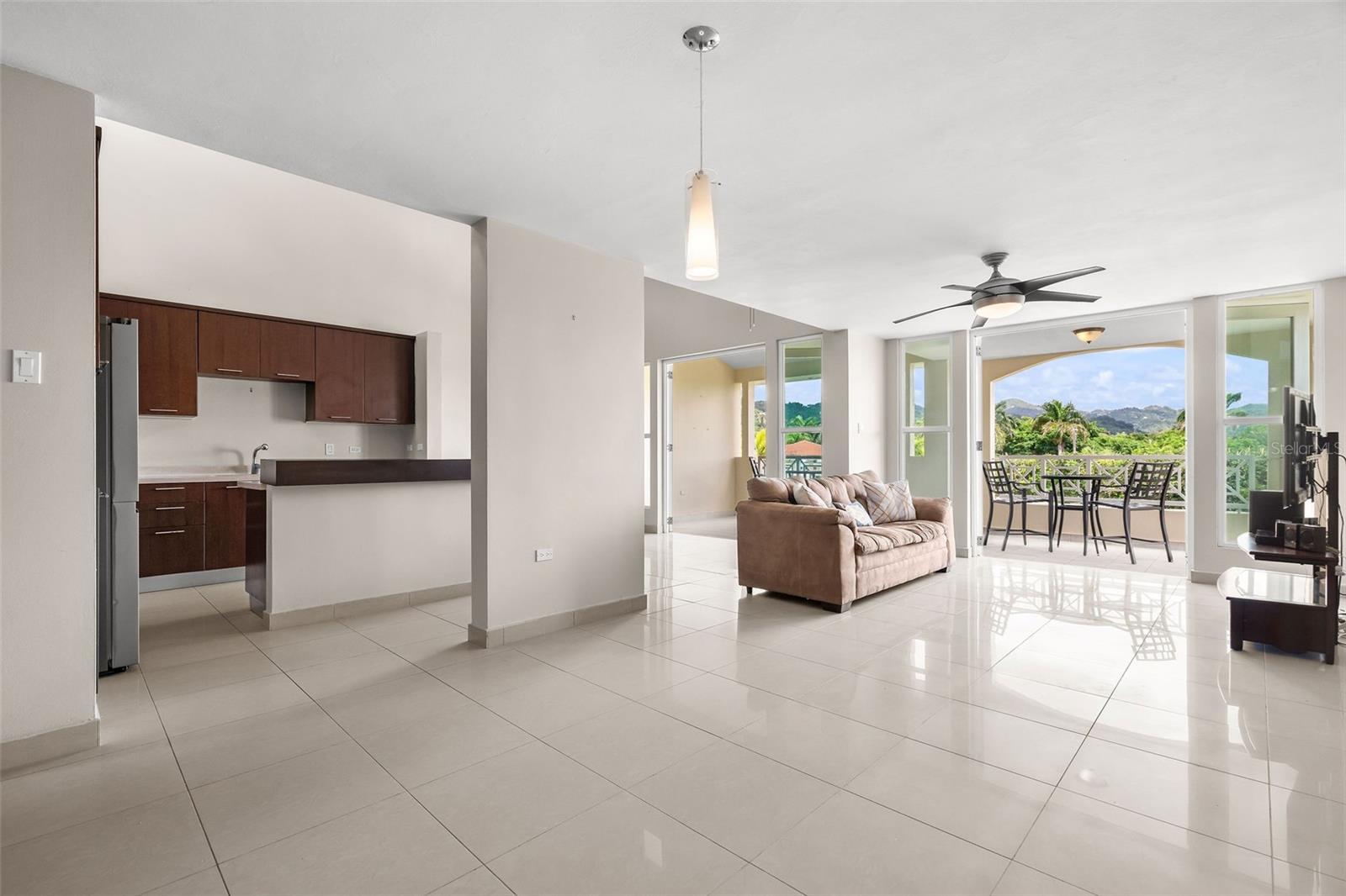 VILLAS AT CAGUAS REAL GOLF & COUNTRY CLUB - Residential