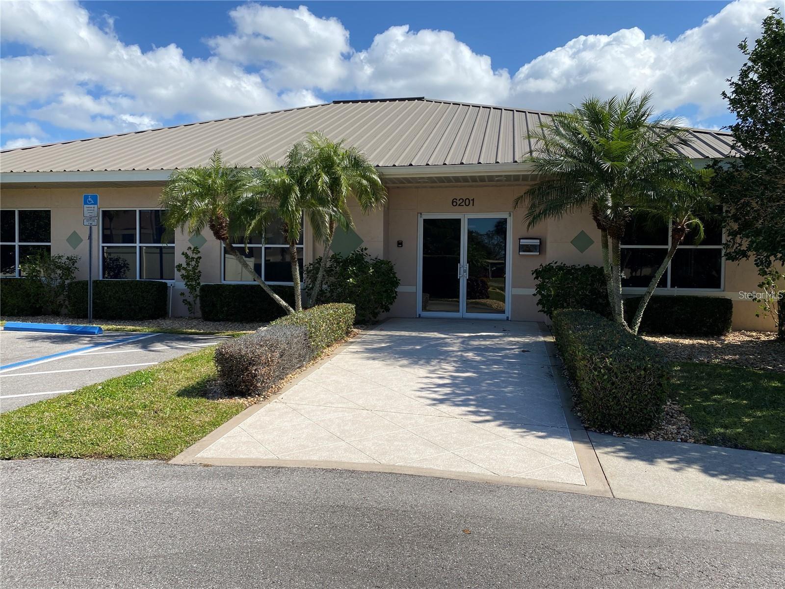 PEBBLE SPGS CLUSTER 2 - Residential Lease