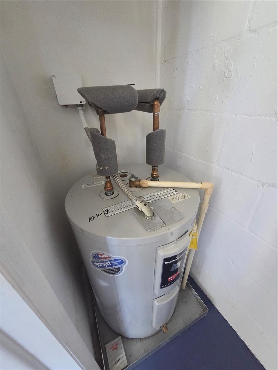 MISSION OAKS CONDO - Residential