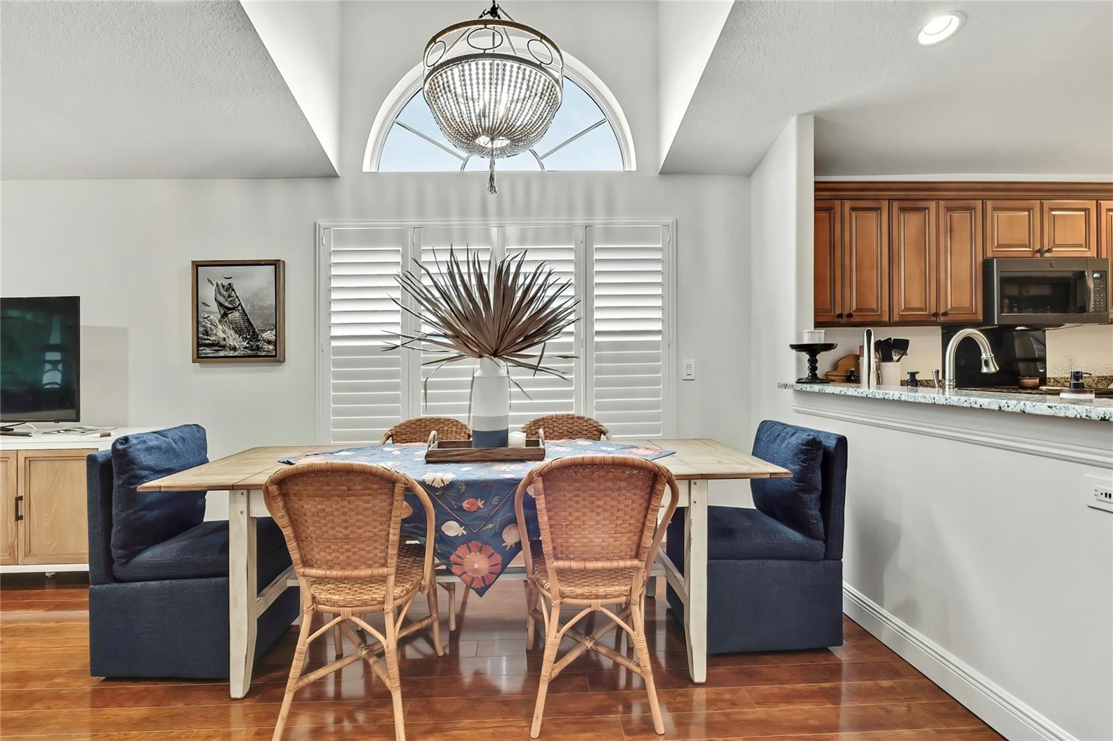 RIVER COVE LNDGS III - Residential
