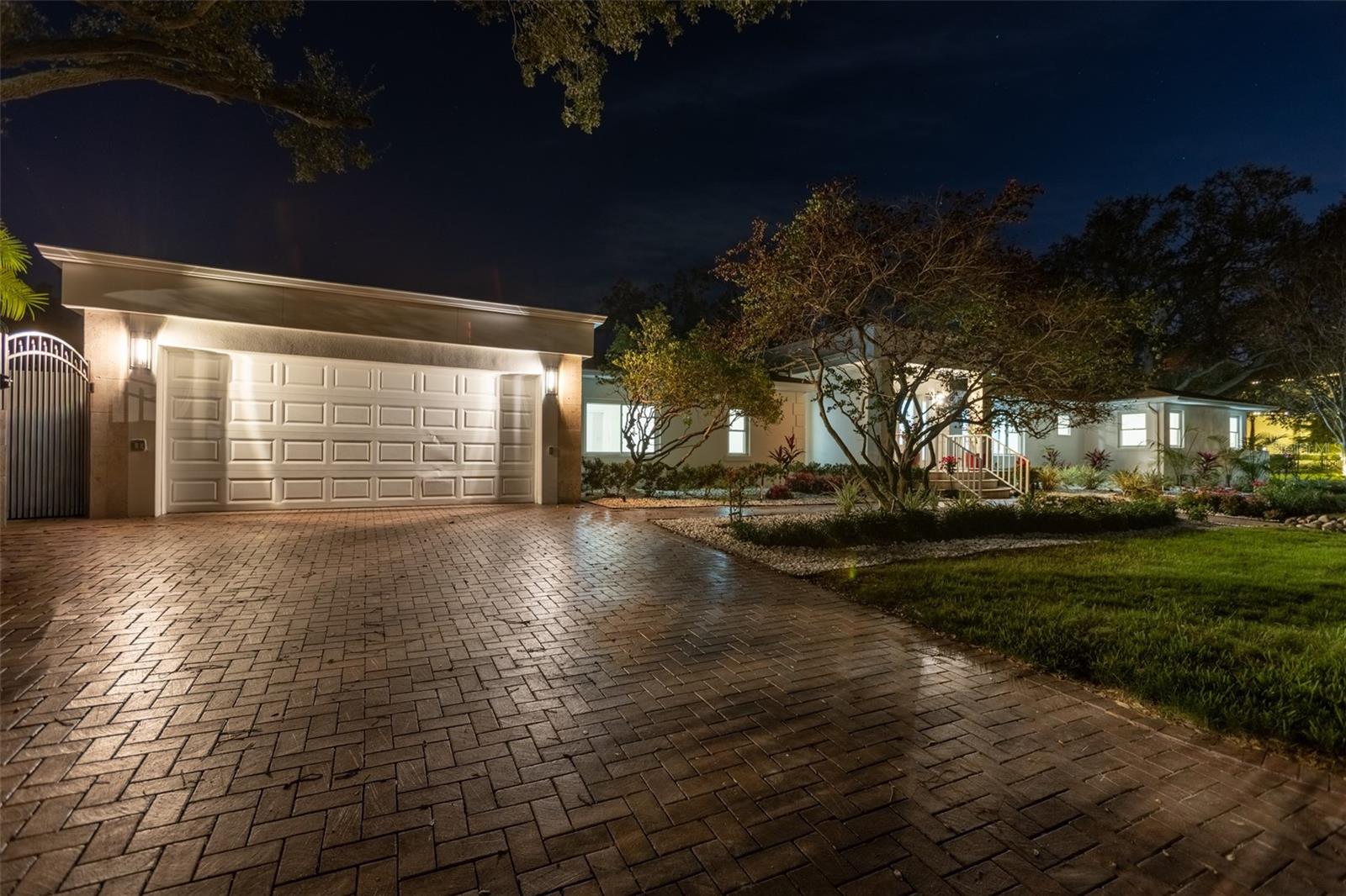 SNELL ISLE BRIGHTWATERS SEC 2 - Residential