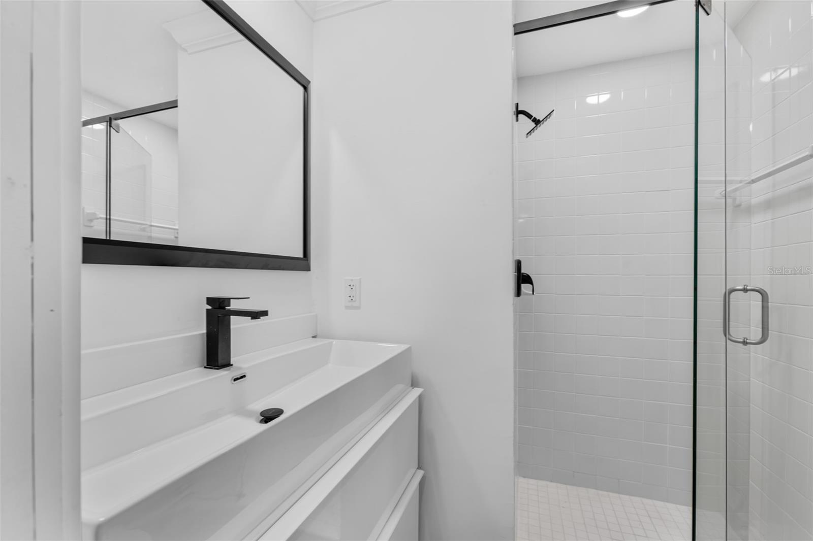 SNELL ISLE BRIGHTWATERS SEC 2 - Residential