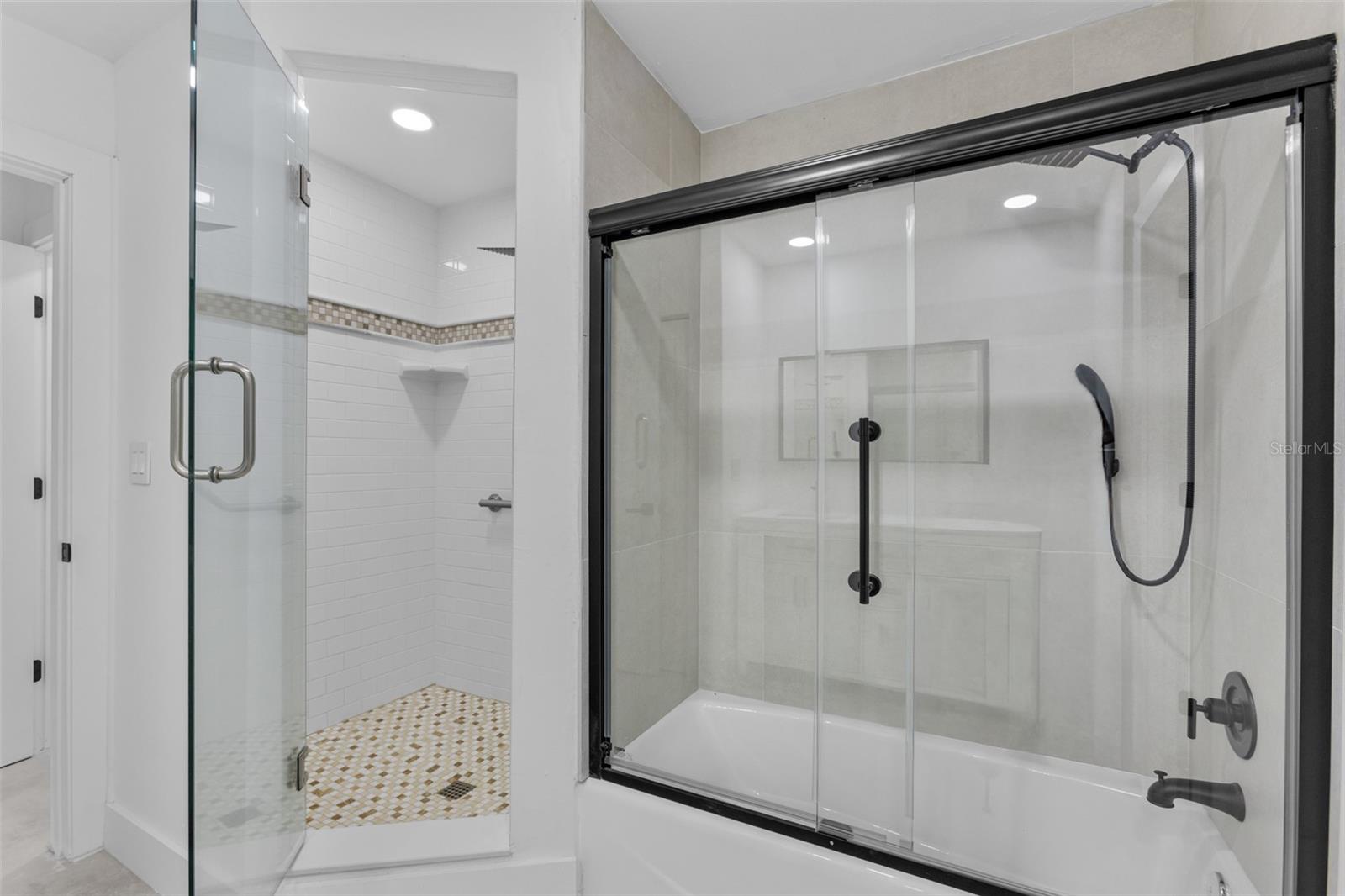 SNELL ISLE BRIGHTWATERS SEC 2 - Residential