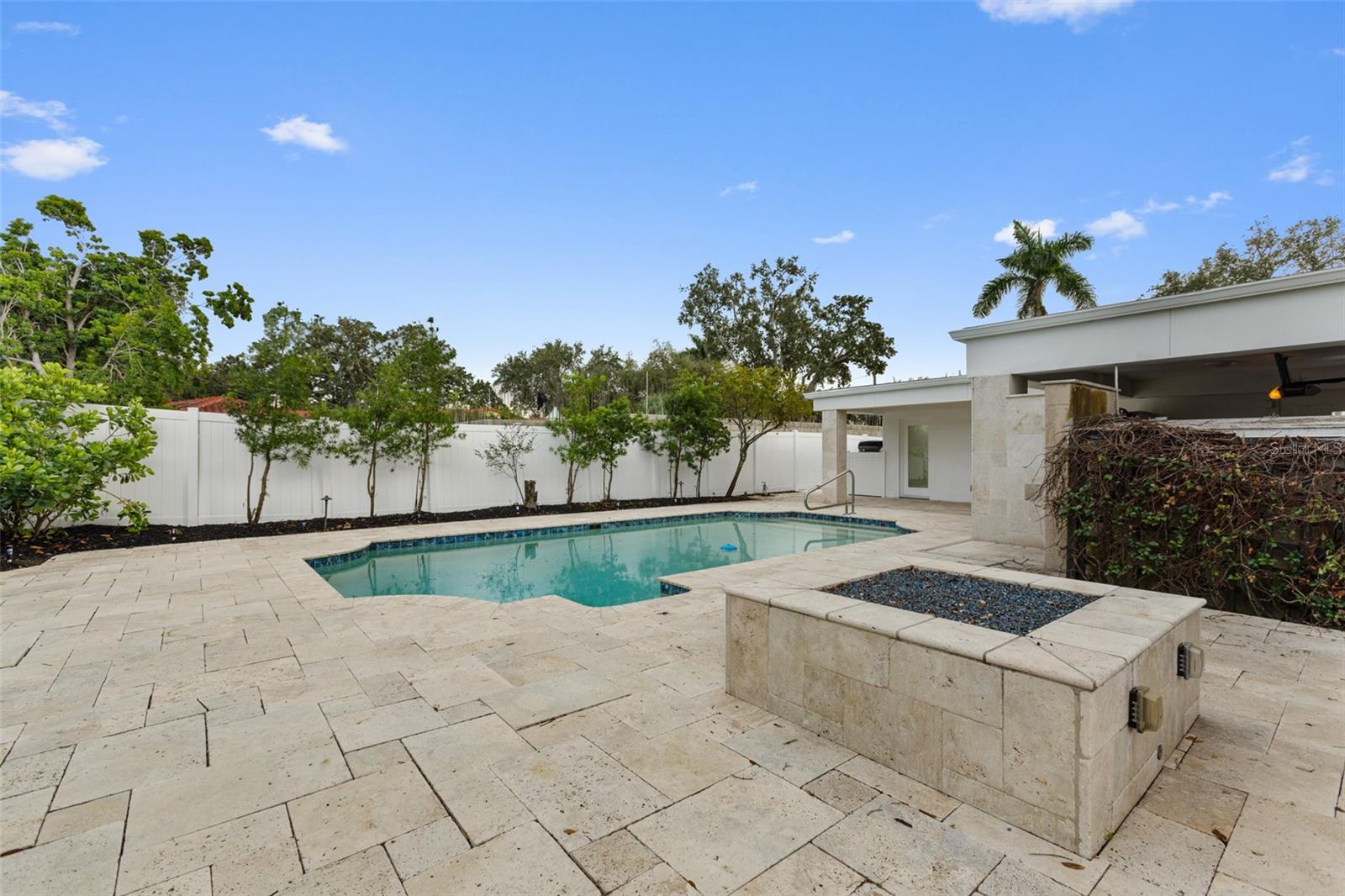 SNELL ISLE BRIGHTWATERS SEC 2 - Residential