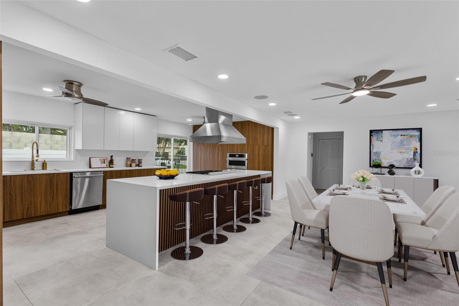 SNELL ISLE BRIGHTWATERS SEC 2 - Residential