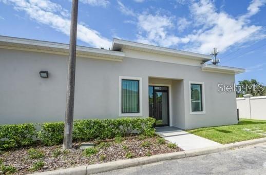 Check out this Professional Office space available for lease!!! Super convenient location!!! Stand alone building with a private entrance, two offices, tenant controlled A/C unit, kitchenette, and bathroom, all ADA Compliant. Free Parking. Ideal for Attorneys, CPAs, Insurance agents, etc. Water is included. Tenant pays electricity. 24 month lease.