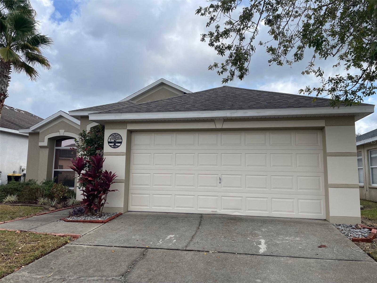 1154 BLOOMINGDALE DRIVE