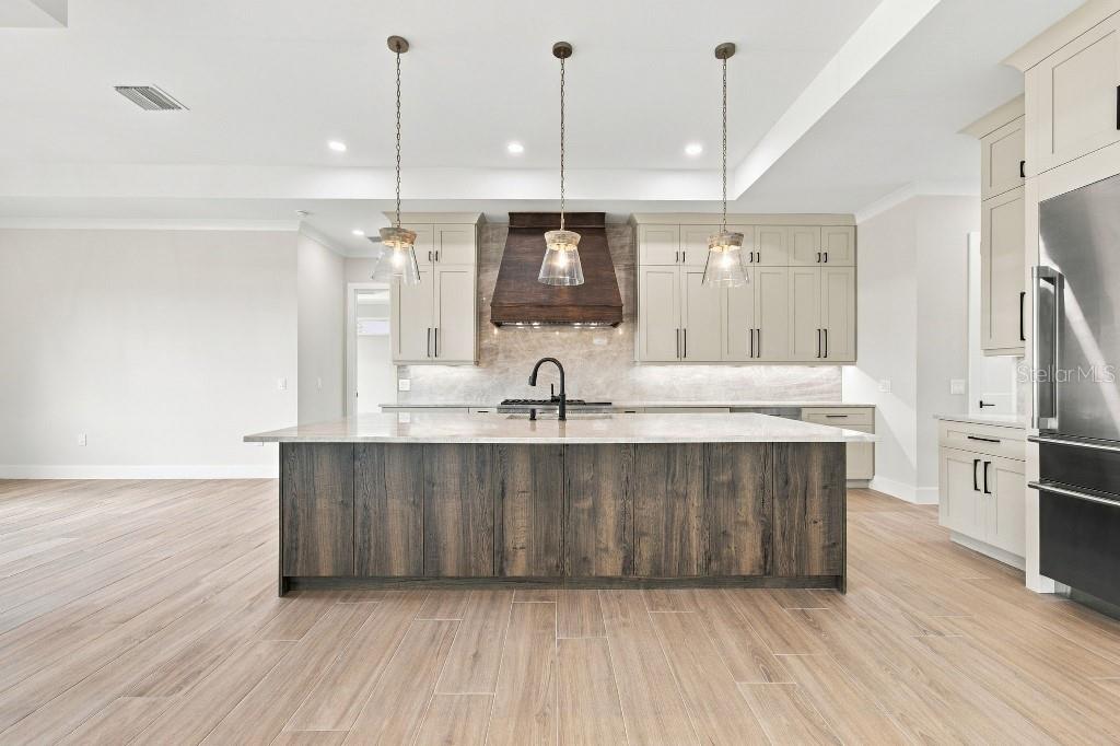 104 18TH STREET