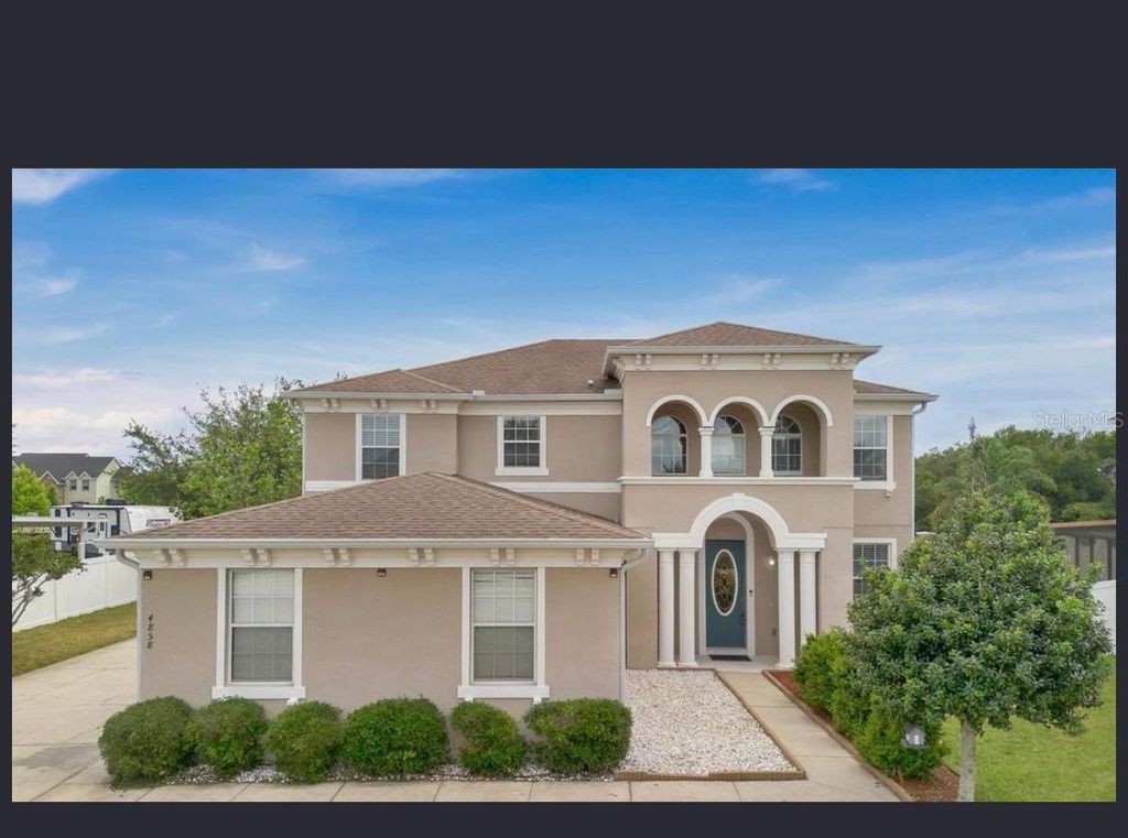 listing image 0