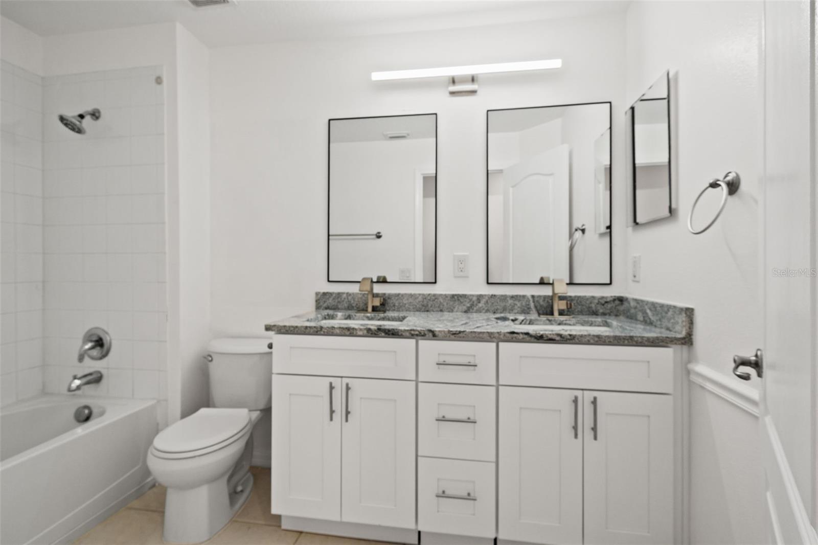 MEADOW POINTE 04 PRCL J - Residential