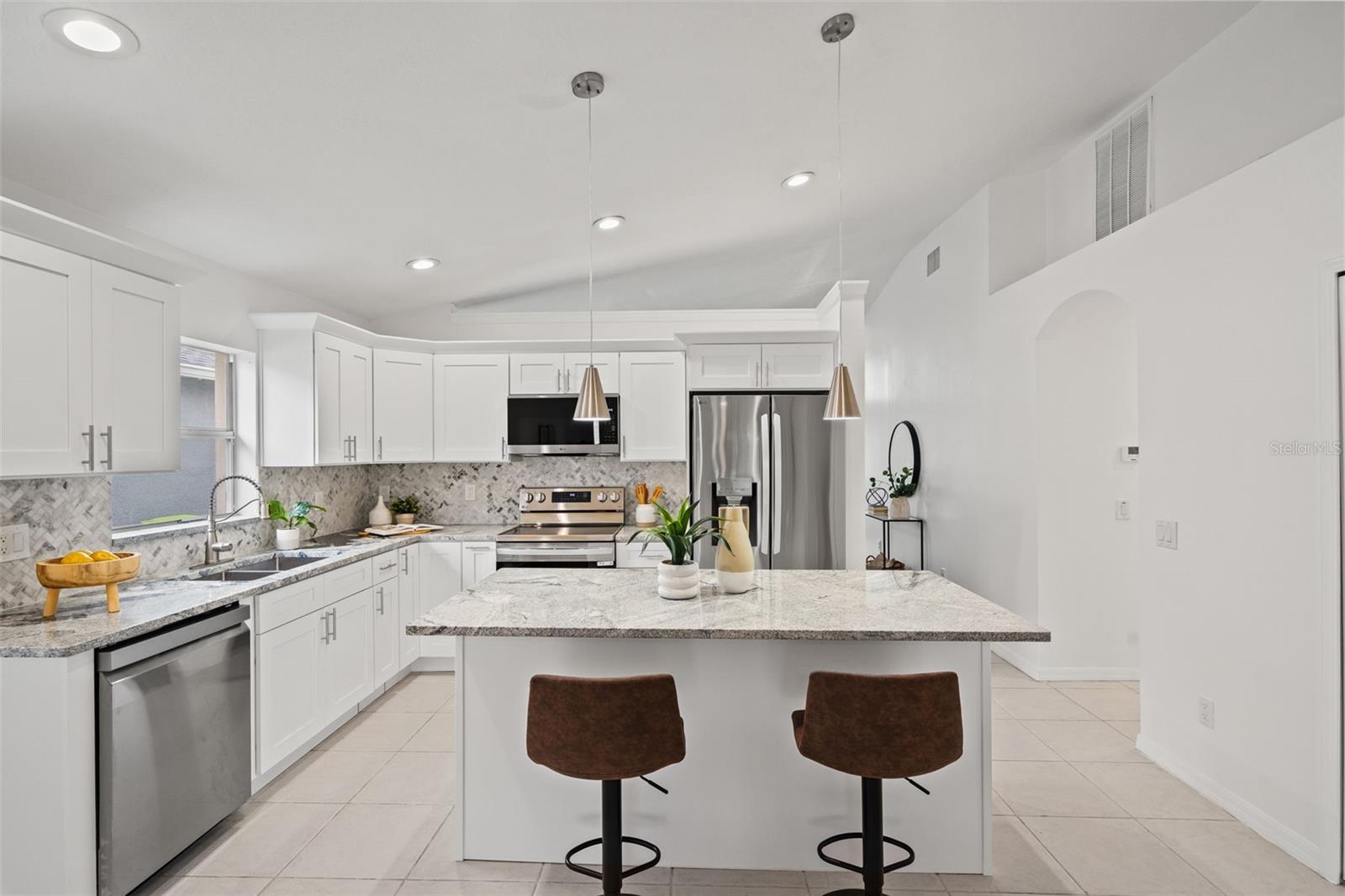 MEADOW POINTE 04 PRCL J - Residential