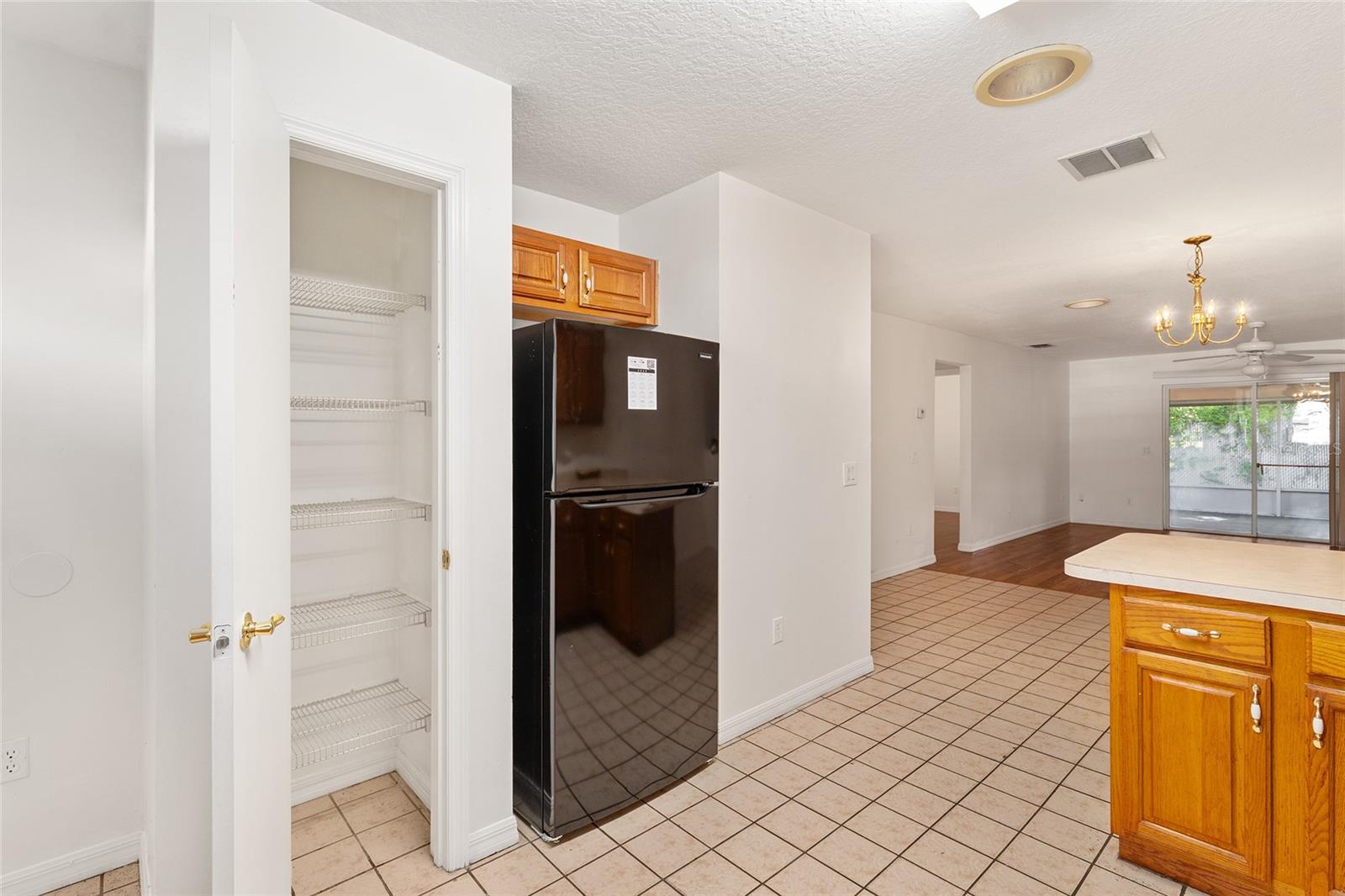 BROWNSTONE COMMONS - Residential