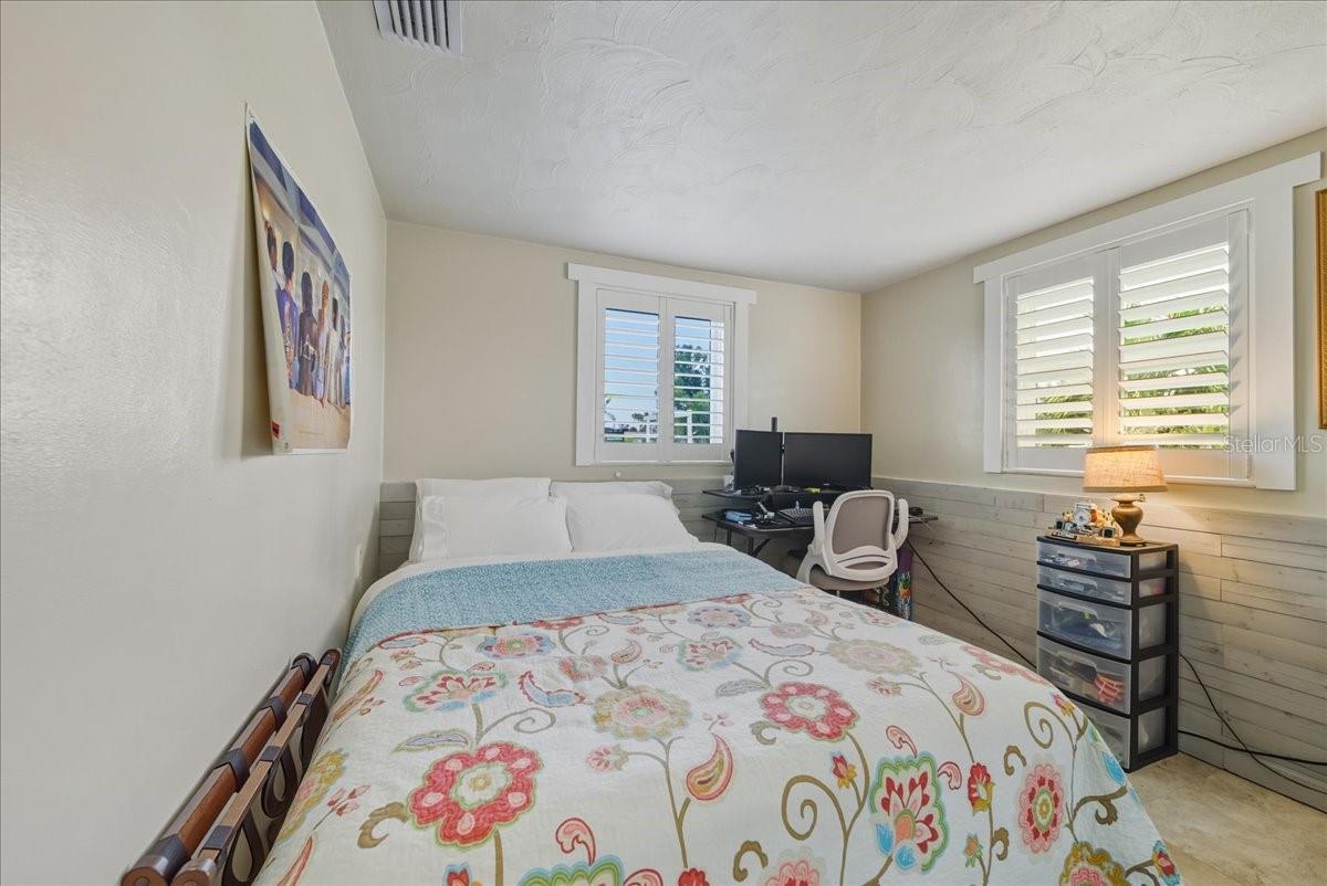 GROVE CITY - Residential