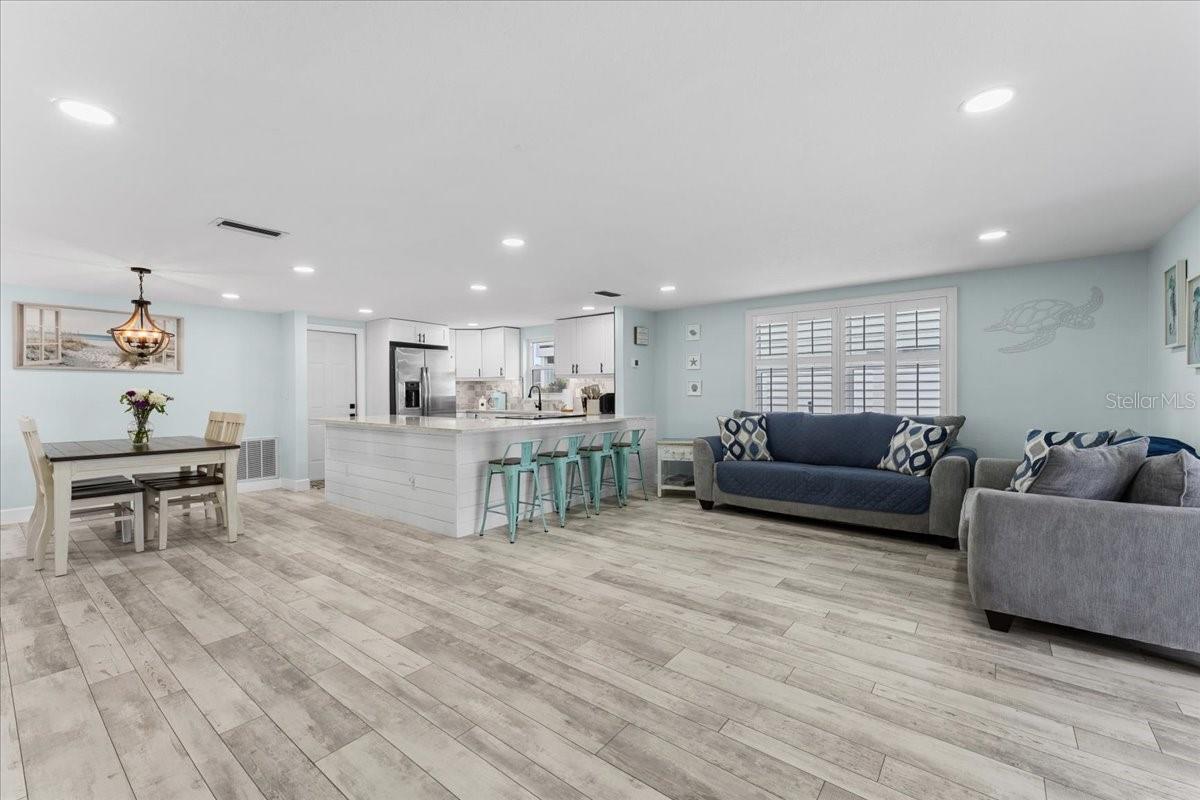 FLOR A MAR - Residential