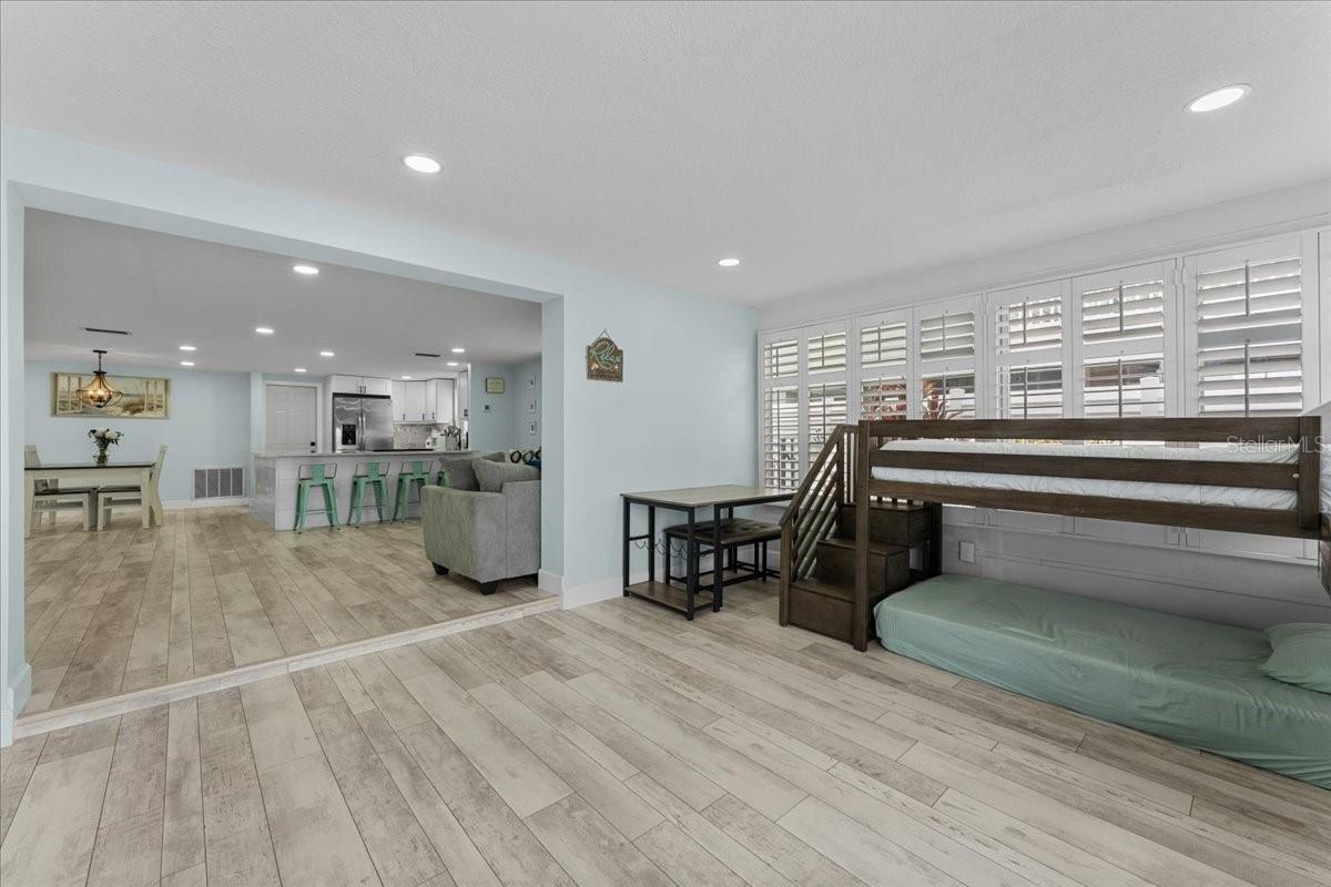 FLOR A MAR - Residential