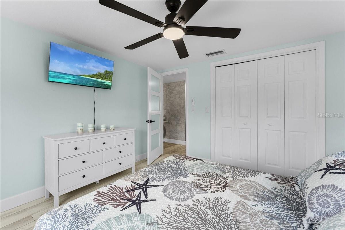 FLOR A MAR - Residential