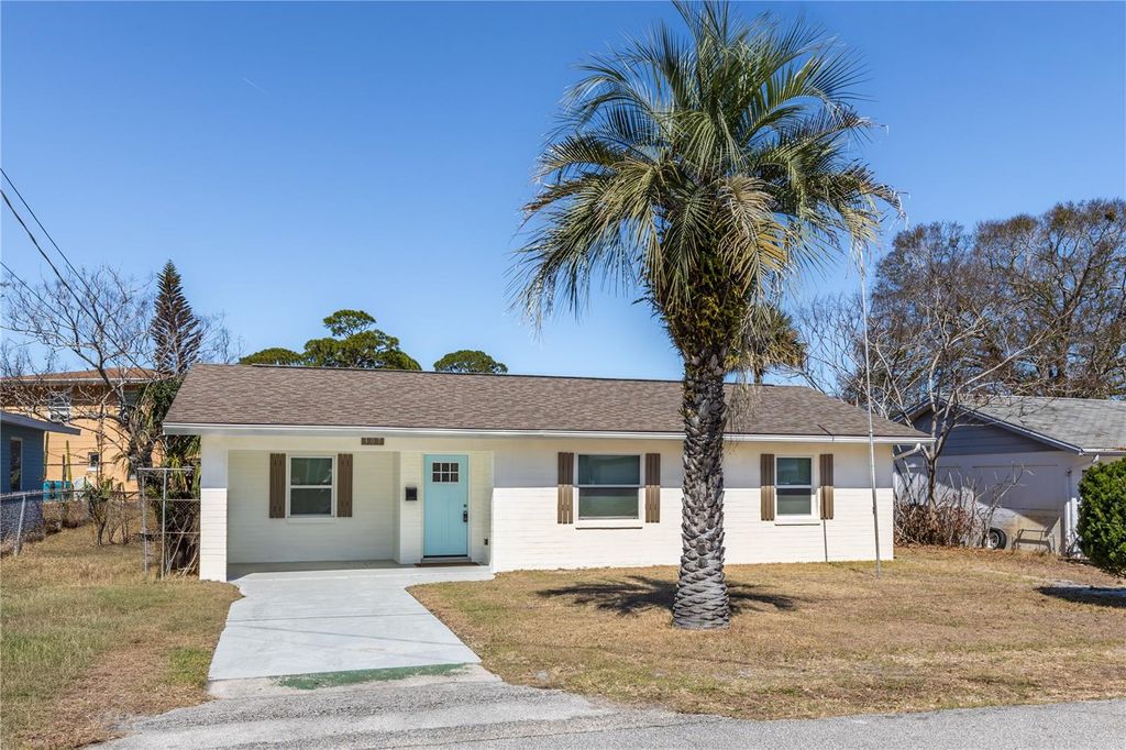 Photo of 307 Legion Place, Port Orange, FL 32129 (MLS # O6385773)