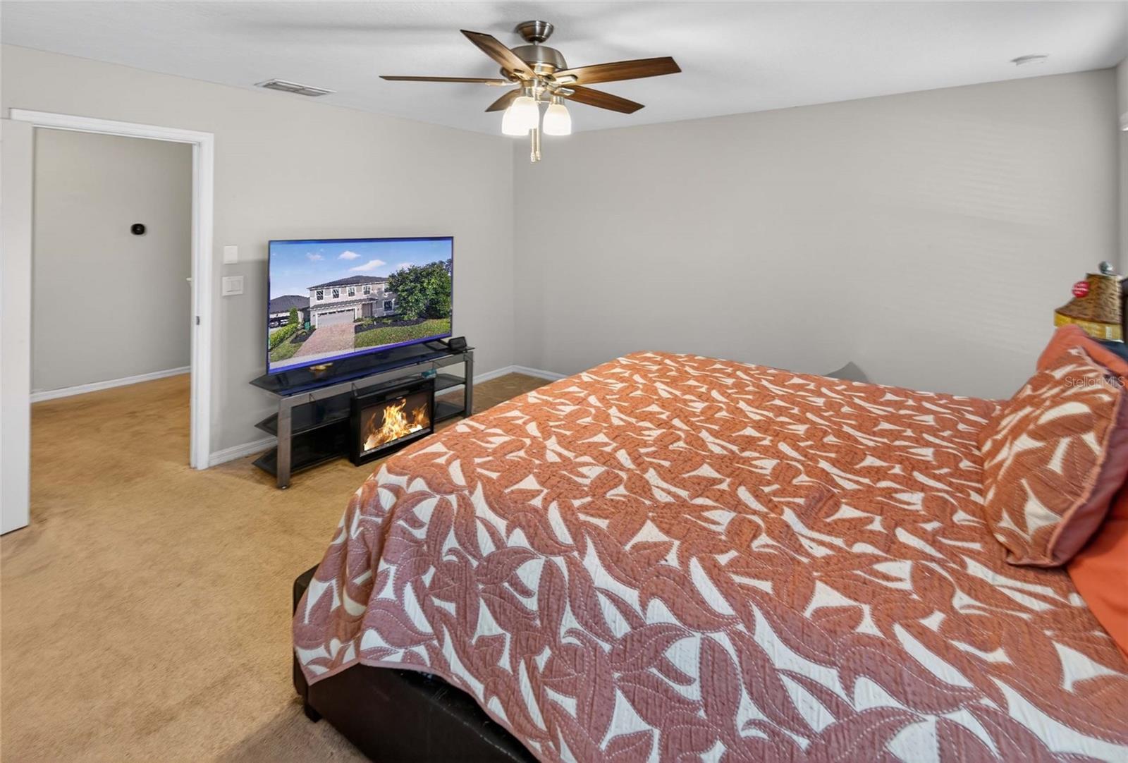 BENTLEY GREEN - Residential