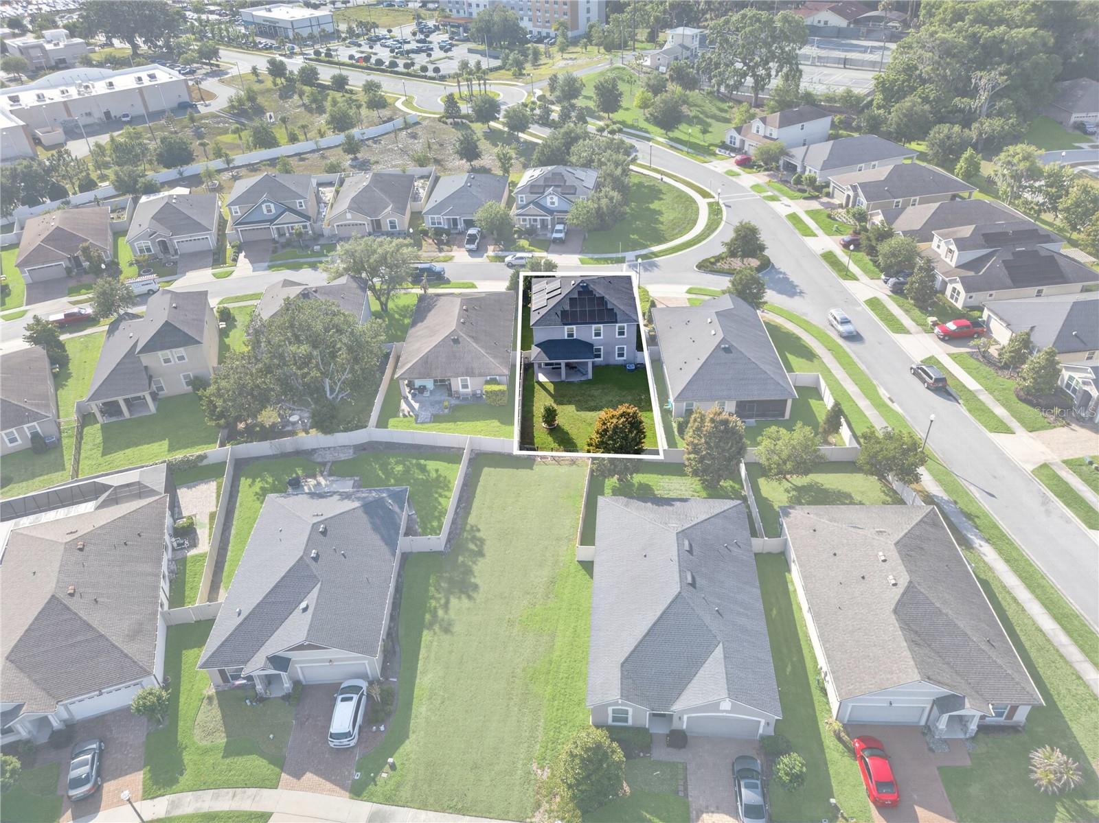 BENTLEY GREEN - Residential