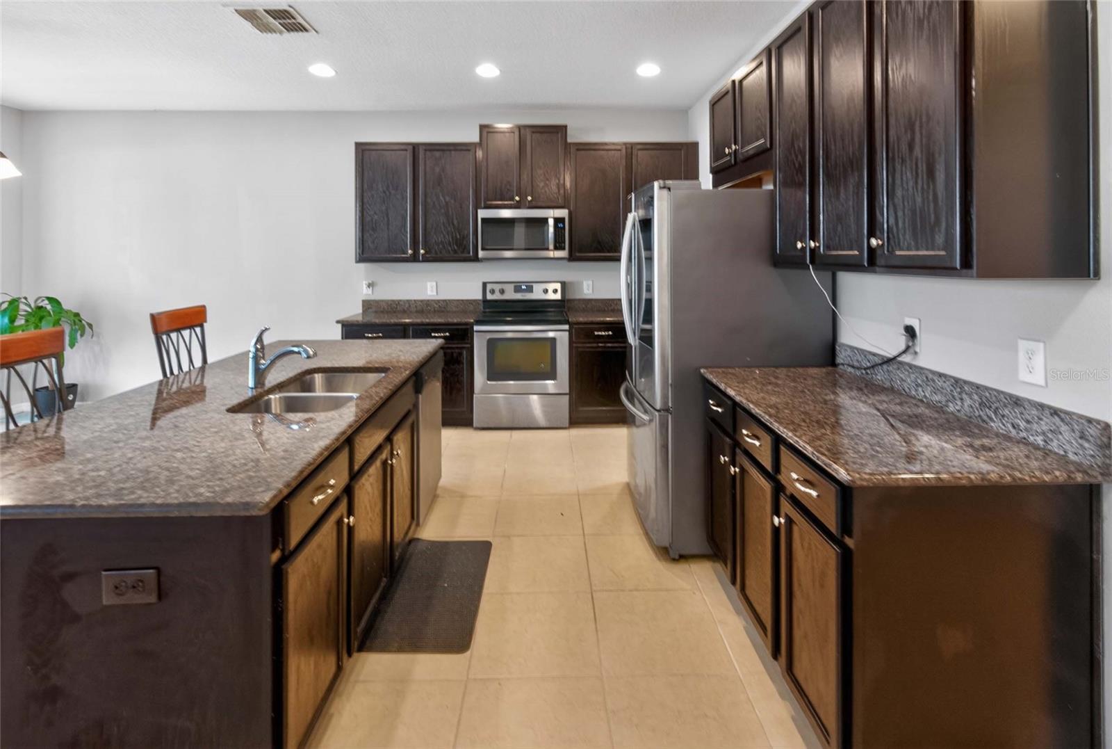 BENTLEY GREEN - Residential