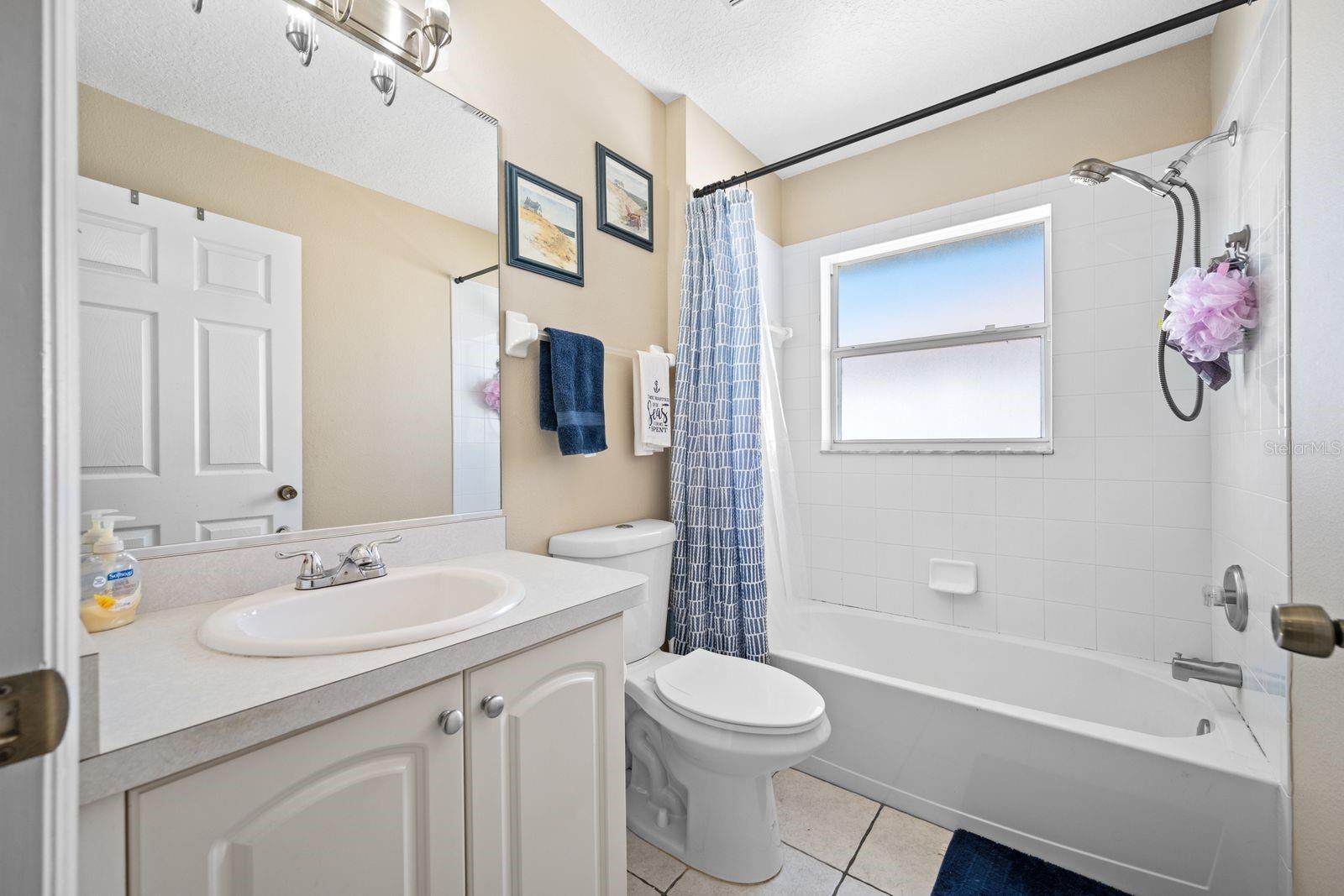 NORTH OAKS ESTATES - Residential