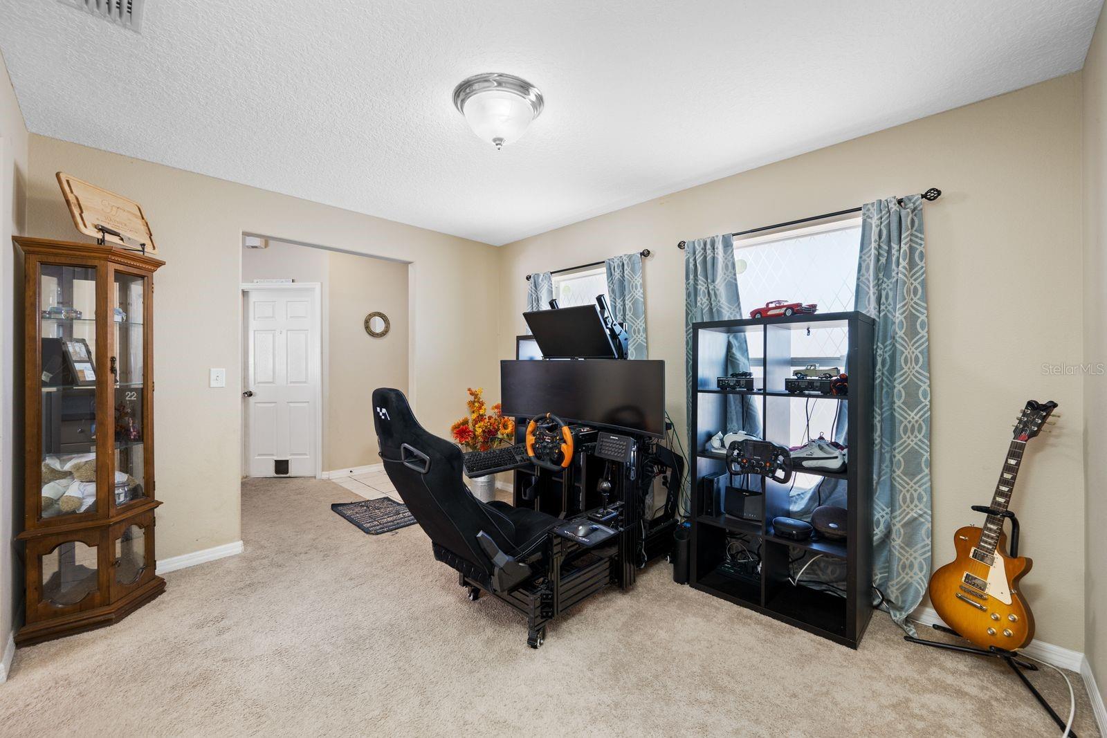 NORTH OAKS ESTATES - Residential
